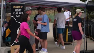 CU Boulder welcomes more than 7 200 new students on move-in day