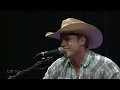 Cowboys and Angels by Dustin Lynch (Live Performance) (HD)