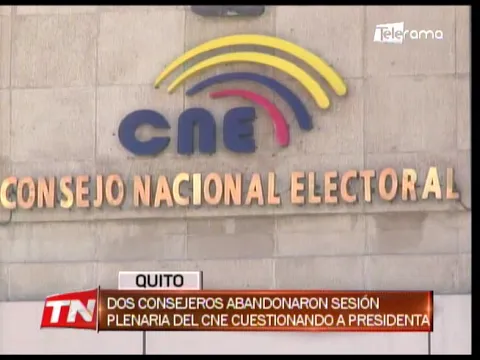 Dos consejeros abandonaron sesión plenaria del CNE cuestionando a presidenta