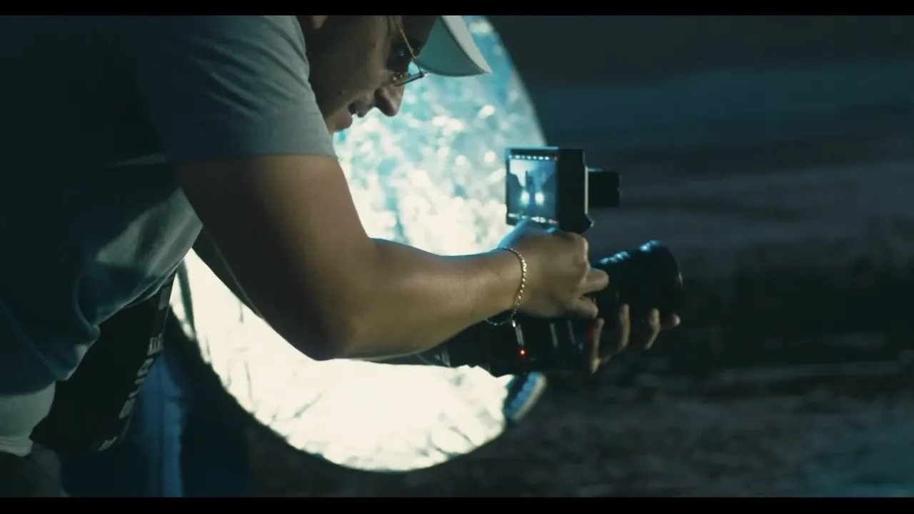 Jade Latrice - Pull Up (Behind the Scenes) Jade Latrice - Pull Up (Behind the Scenes)