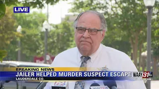 Arrest warrant issued for Lauderdale County jail worker missing with accused murderer