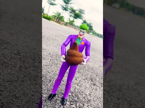 Joker chooses a new toy. #joker #marvel #action