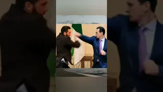 احمد الشرع يتحدى بشار الجحش 