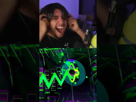 Uru pierde la VOZ con WAR HOUSE en Geometry Dash