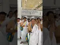 BERDOA DI DEPAN KA'BAH