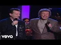 Download Lagu Bill \u0026 Gloria Gaither - Loving God, Loving Each Other [Live] ft. Gaither Vocal Band