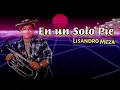 En un Solo Pie – Lisandro Meza | Cumbia Sabanera para Bailar (Letra Oficial)