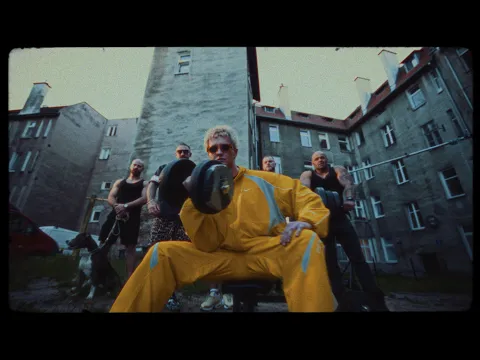Video Thumbnail: Young Igi - 100 W SERII (feat. Kizo)