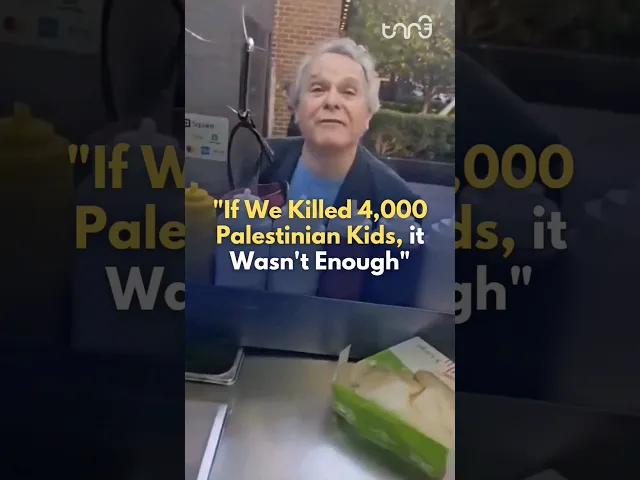 ⁣Former National Security Chief and  White House Advisor Stuart Seldowitz harasses halal cart in NYC