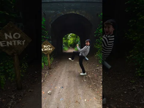 Bro's got tunnel vision 😮‍💨 #looneytunes