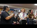 Download Lagu Maluku Jam - Noabershop Assen / Anna Makaloy \u0026 Naomi Boeloerditty