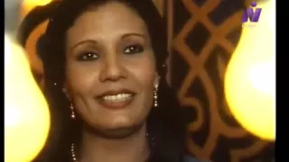 بتغنى لمين ياحمام     فردوس عبد الحميد دندنها