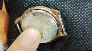 إذا وجدت هذه الماركة إياك أن تفرط فيها منها ذهب وزنها 20جرام ومنها مطلي به 5جرام وياقوت أصلي 