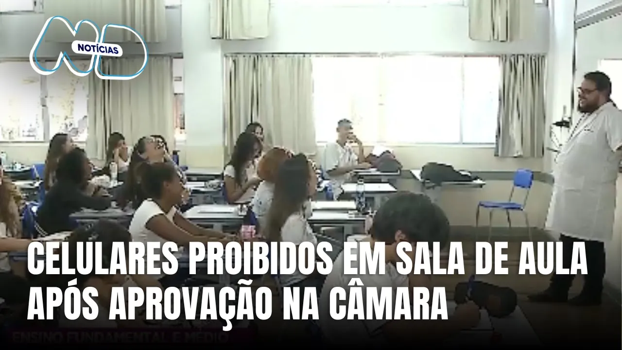 Câmara de Deputados aprova proibição do uso de celulares em salas de aula