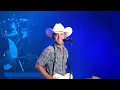 Justin Moore singing Til My Last Day