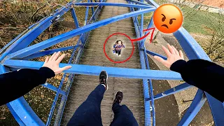 ESCAPING ANGRY MOM Epic Parkour Chase In Paris 
