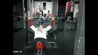 اسفخس عليك ابن كلب كنت تسبني اكمل      دندنها