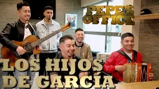 Download LOS HIJOS DE GARCÍA VISITAN A PEPE GARZA - Pepe's Office MP3