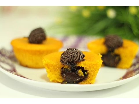 RECEITA: CUPCAKE DE CENOURA RECHEADO COM BRIGADEIRO (RECEITA DO FACEBOOK) / LUIZA GOMES