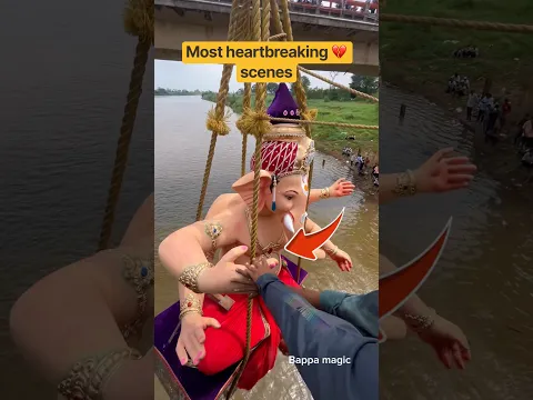 Most heartbreaking 💔 scenes dying ganpati visarjan | ganpati bappa visarjan #ganpativisarjan #short