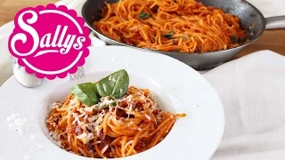 BESTES Spaghetti BOLOGNESE Rezept der WELT. Das kann jeder:-) Los geht's! ➽➽ Folge mir auf INSTAGRAM. 