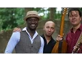 Download Lagu Aziz Sahmaoui \u0026 University of Gnawa - Allah Yanabina - LIVE at Afrikafestival Hertme 2014