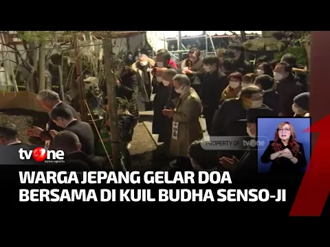 Perayaan Tahun Baru 2023, Warga Jepang Berdoa di Kuil Buddha Sensoji