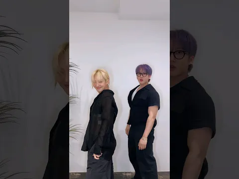 Changbin & Girls Generation Hyoyeon: Chk Chk Boom Challenge