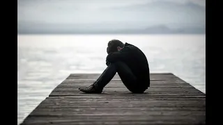 بینینی کەسێک توڕەیە لێت لە خەوندا 