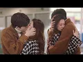 Download Lagu The plane nearly crashed,the guy got off the plane to propose to Cinderella,afraid of not seeing her