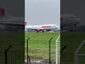 Download Lagu malindo flight landing at runway