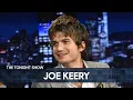 Lagu Joe Keery on Recording The Crux While Filming Stranger Things, Dresses Jimmy Up as Djo (Extended)