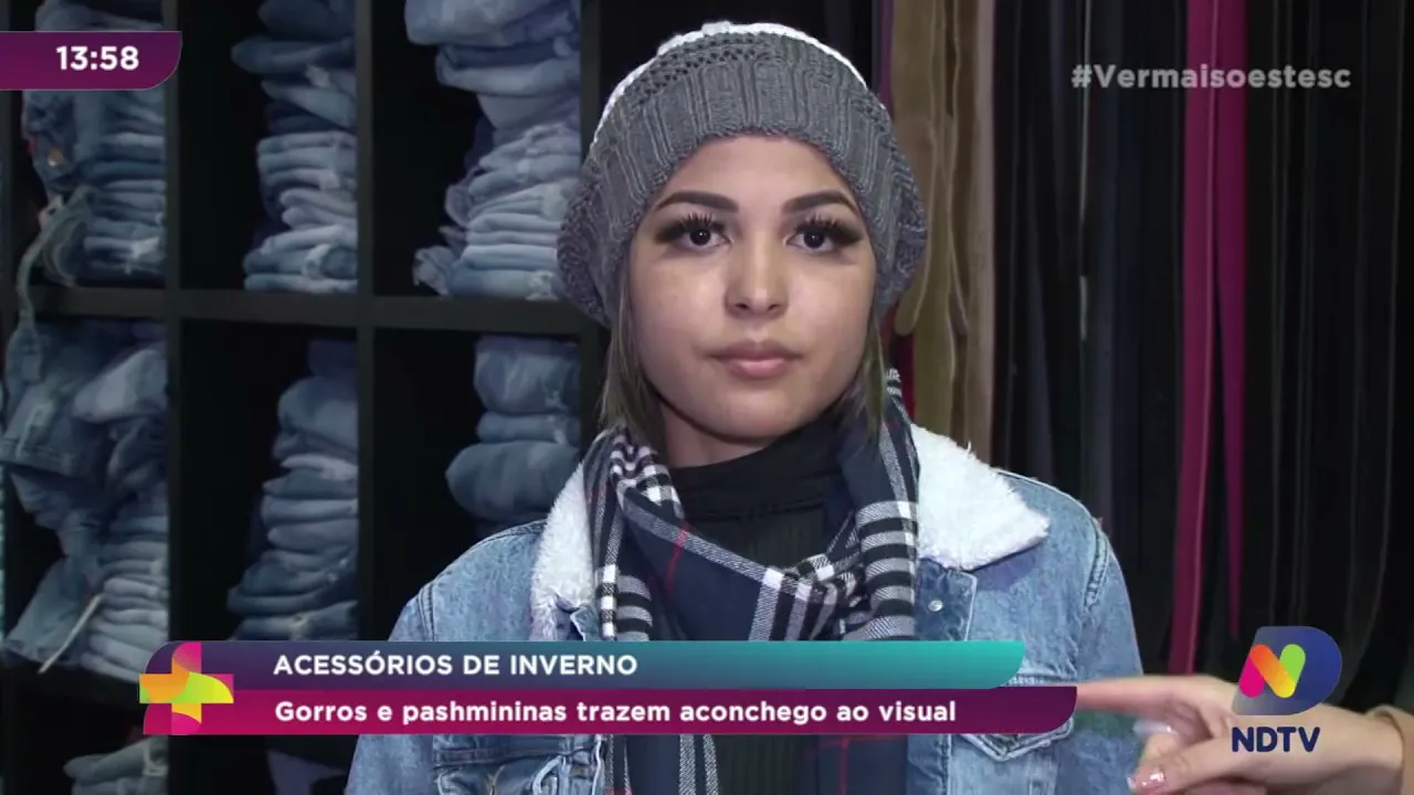 Acessórios de inverno: gorros e pashmininas trazem aconchego ao visual
