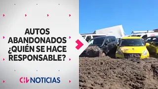 ¿QUIÉN SE HACE CARGO? El "dolor de cabeza" por autos abandonados en Iquique y otras ciudades - CHV