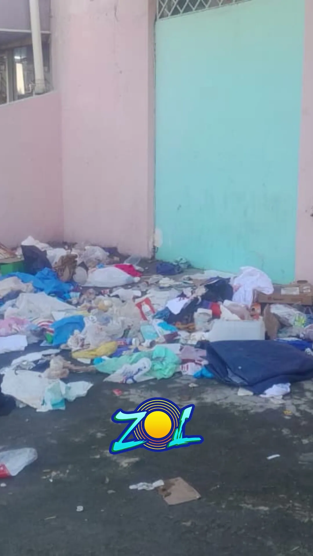 PERO RECOJA LA BASURA