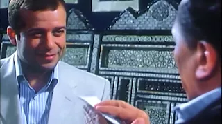 لما تكون رايح تتقدم لأبو البنت اللي انت بتحبها ويحاول يعجزك بس انت جاهز عريس من جهة أمنية 