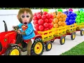 Download Lagu Bebé Mono BonBon compra helado dulce y escapa de un animal gigante en el parque - MONO BONBON ESP