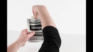 Salonpas Lidocaine Patch Tutorial GIF