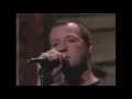 Download Lagu Stone Temple Pilots - Unglued - Letterman 1994 (Upgrade)