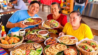 Desayunos SALVADOREÑOS de $1 con mi Mamá y Chol