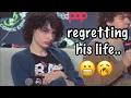 Download Lagu Finn Wolfhard REGRETTING interviews for 2 minutes straight