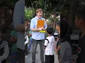 Download Lagu Biar anak-anak jadi lebih fun belajar Bahasa Inggris. #comedy #bule #bulelucu #Londokampung
