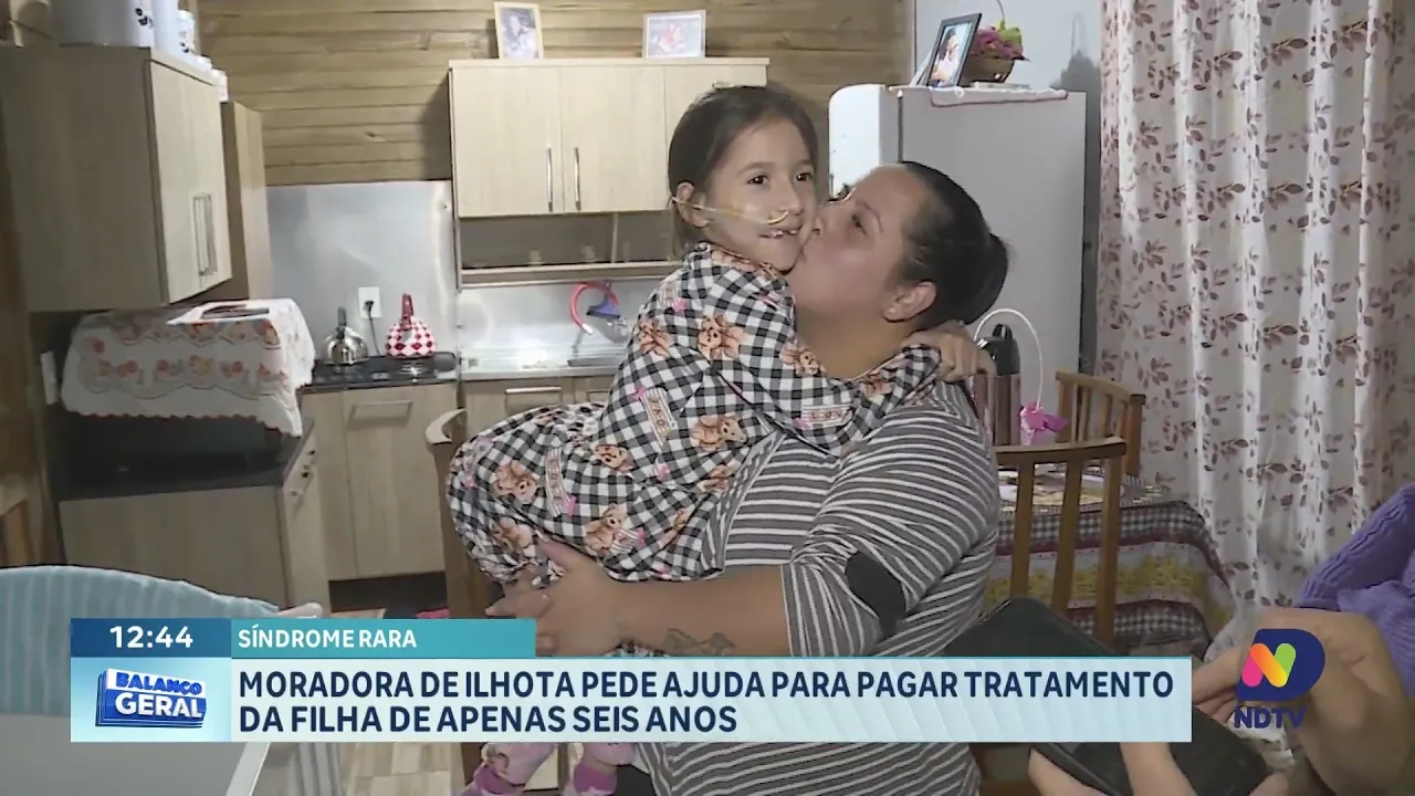Mãe de Ilhota busca ajuda para tratamento de filha com doença rara