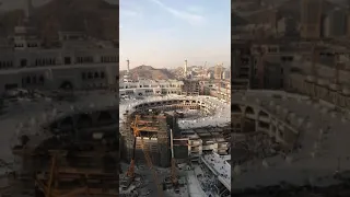 هنا ولد النور 