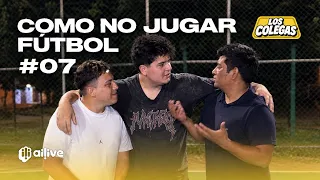 LOS COLEGAS | EL ENTRENADOR MISTERIOSO 😱 NOS ENSEÑÓ A NO JUGAR FUTBOL⚽️… Y DESAPARECIÓ👻