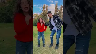 ياعروسة خمضي عينك هديكي بوسة 