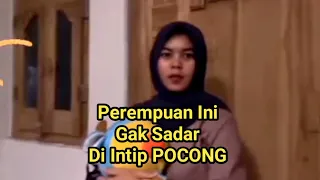 Download Penampakan Hantu, Pocong Ngintip Perempuan Ini 😱 @BangilTV MP3