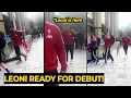 Download Lagu Liverpool-spelers arriveren in Newcastle, maar ze weigeren te tekenen voor fans | Liverpool Nieuw...