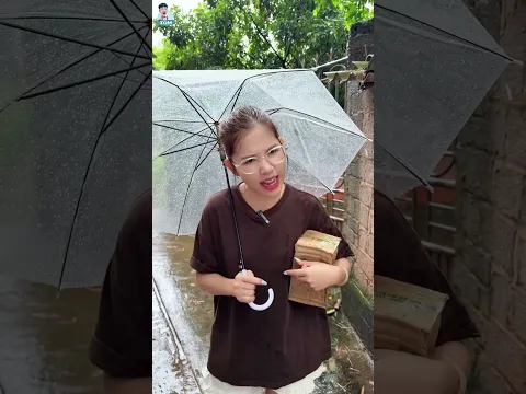 Vất vả xin chụp ảnh | Người vận chuyển tập 12 | Tôm channel official #Shorts