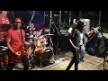 Download Lagu KASHMIR STONE -Mangga Thoppu (Yazit Search Fundrising) bakri drummer , zham guitarist , ejam bassis